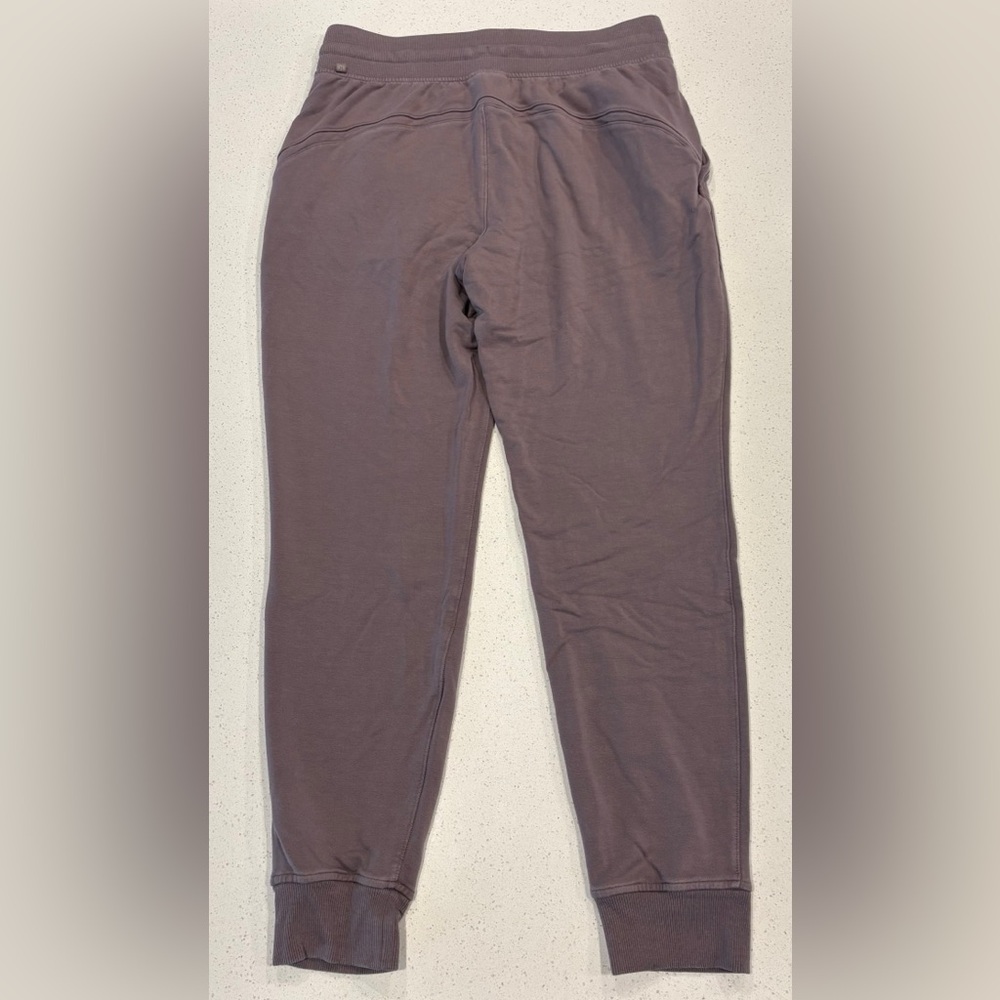 lululemon athletica High Rise Jogger - Picture 4 of 4